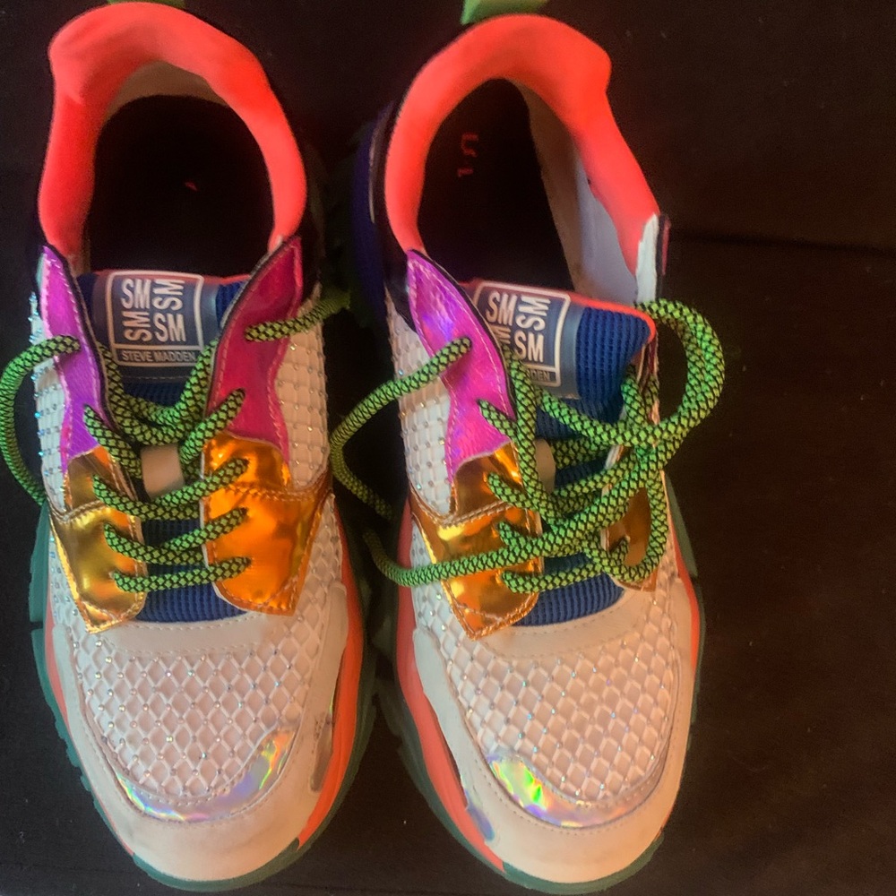 Steve Madden sneakers